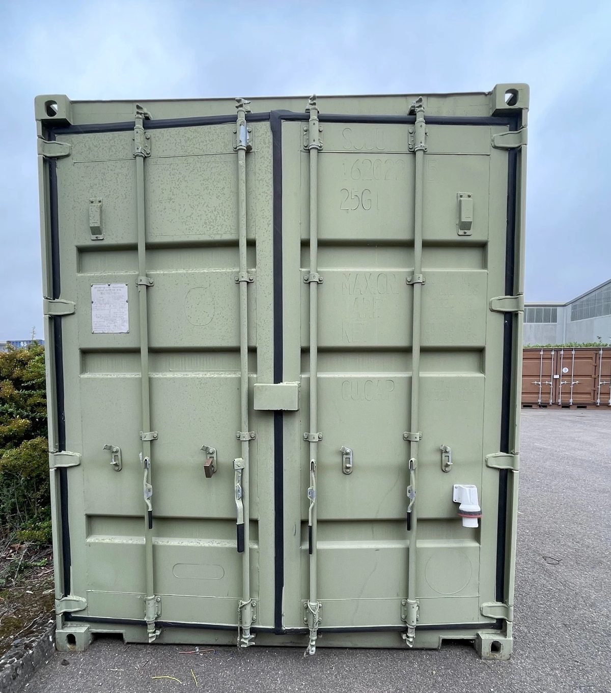 13ft Used Shipping Container – Lock Box Storage – front view of closed container doors with locking bars