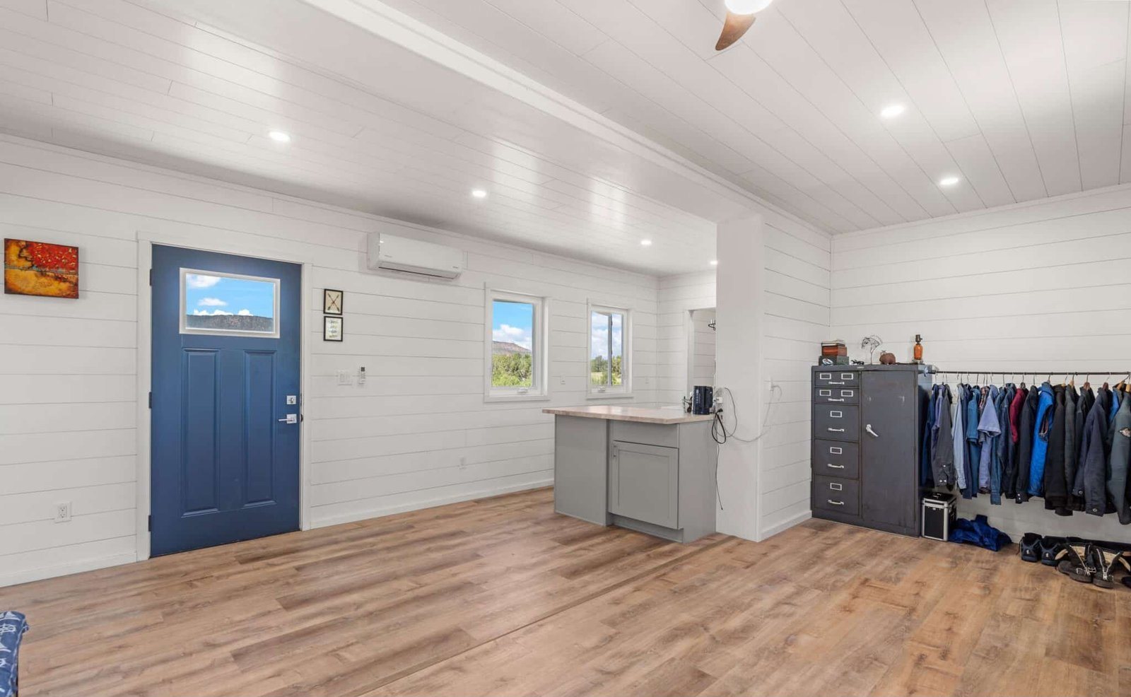 40ft + 20ft Container Home – The Luke, 1 Bed – The Luke | 1 Bedroom Shipping Container Home | 40FT + 20FT Luxury Container House — 20ft — new in new condition (8)
