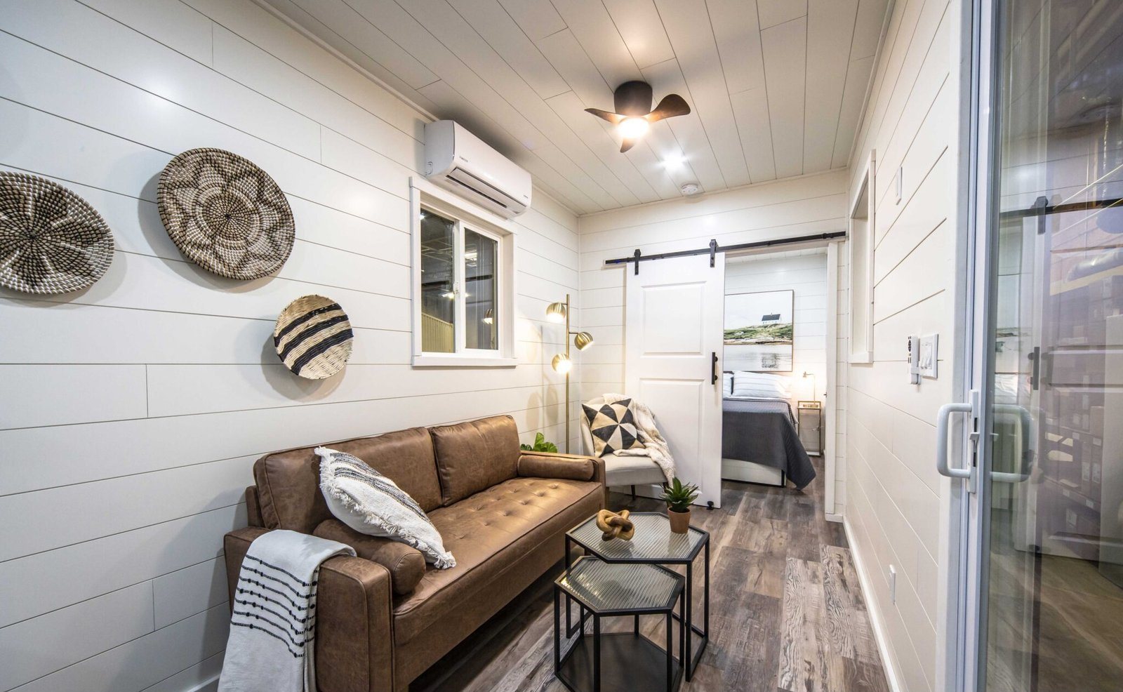 40ft Kennedy Container Home – 1 Bed, 1 Bath – 40ft Kennedy Luxury Container Home | 1 Bed 1 Bath Prefab Shipping Container House — 40ft — new in new condition (11)
