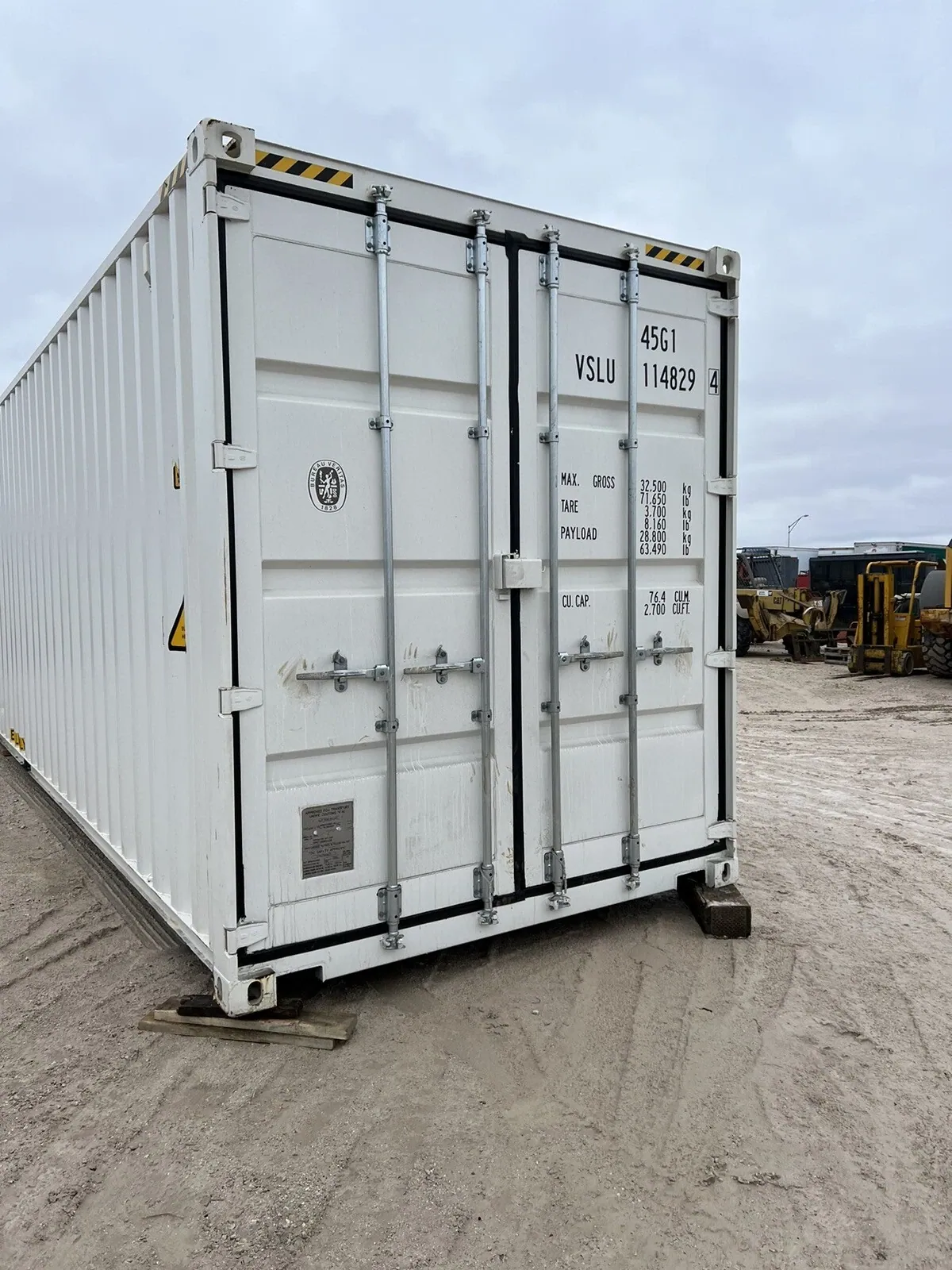 40ft High Cube Shipping Container – One-Trip, Double Doors – closed cargo doors and partial side of white container
