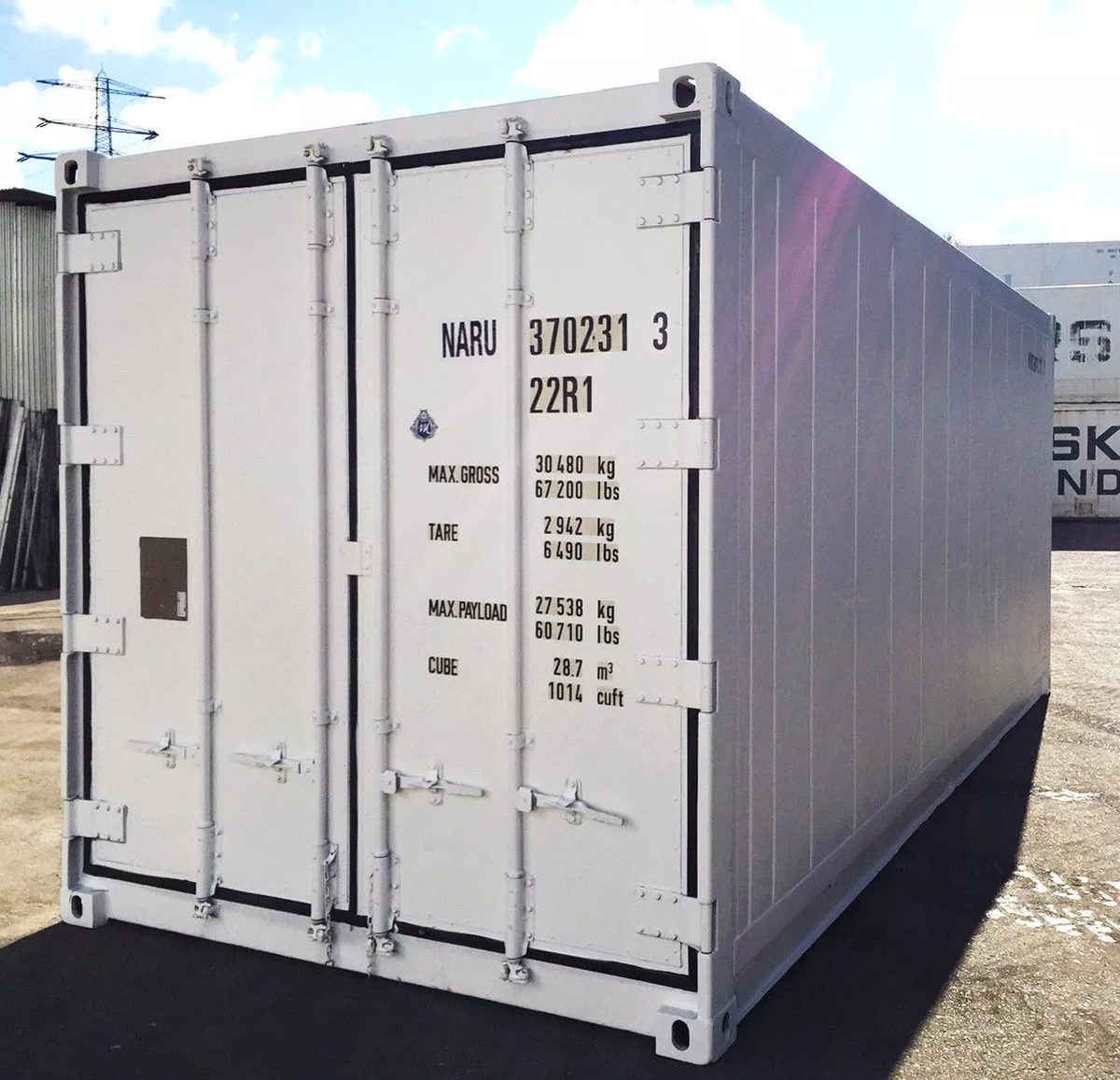 20ft Refrigerated Shipping Container – Thermo King Freezer – three-quarter exterior view of white container with cargo doors closed