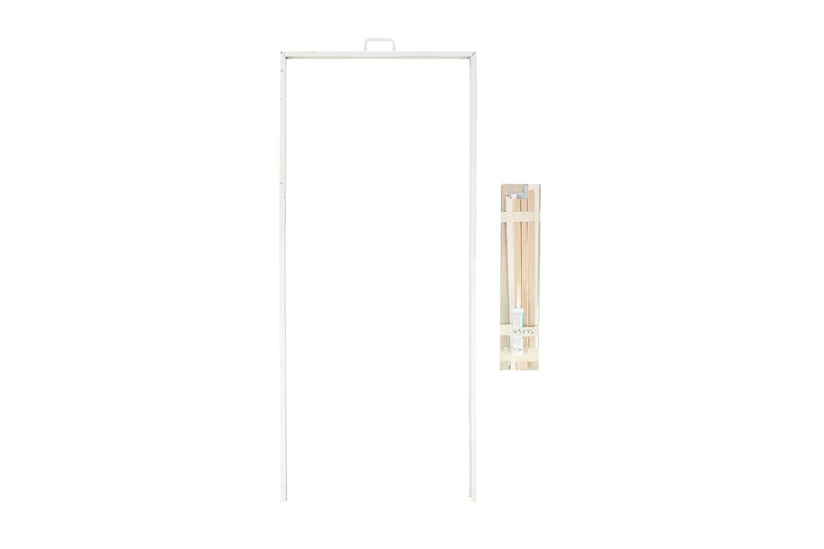 Cabin Linkway – Close-Coupled Connection – White metal frame for cabin linkway accessory and bundled wood slats against white background