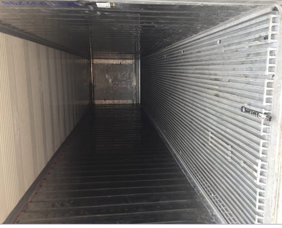 40ft High Cube Reefer Container – Non-Working, Insulated Storage – empty insulated container interior with ribbed metal surfaces