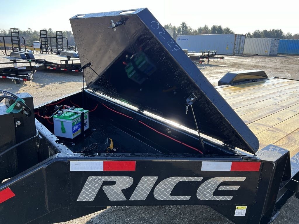 2024 Rice Trailers 18 ft Equipment Trailer – Hydraulic Jack – Open front toolbox showing the battery and hydraulic components