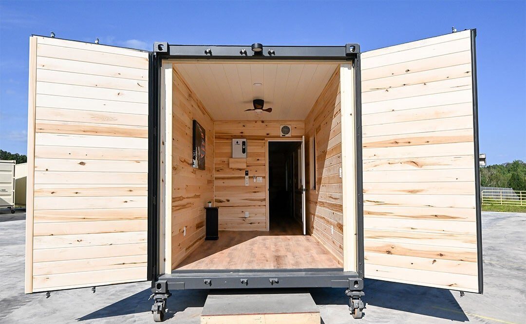 40ft Augustine Container Home – Open Plan, 1 Bath – 40FT Augustine Luxury Container Home with Kitchen, Bathroom & Garage | Ready to Ship | Free USA Delivery — 40ft — new in new condition (12)