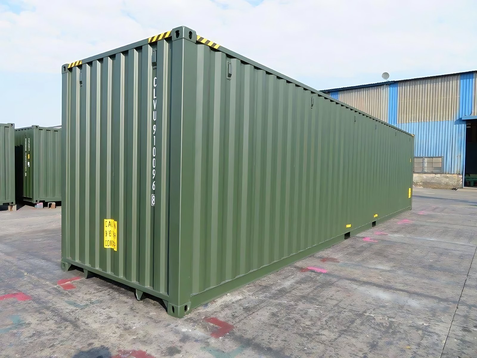 40ft One-Trip Shipping Container – Standard Height, Dry Storage – three-quarter exterior view of green container with solid end