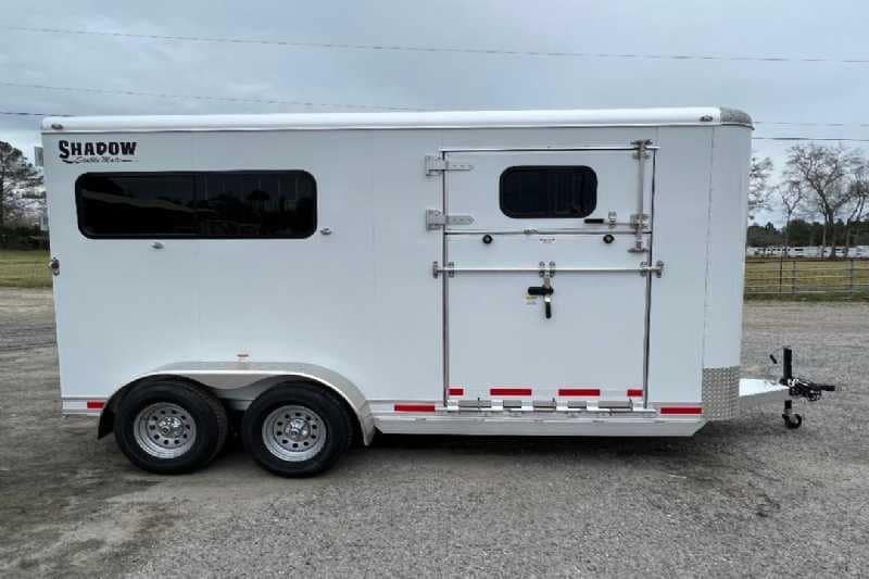 2023 Shadow 2HSSR 2 Horse Trailer – Extended Box – White horse trailer profile view with side window and latched door