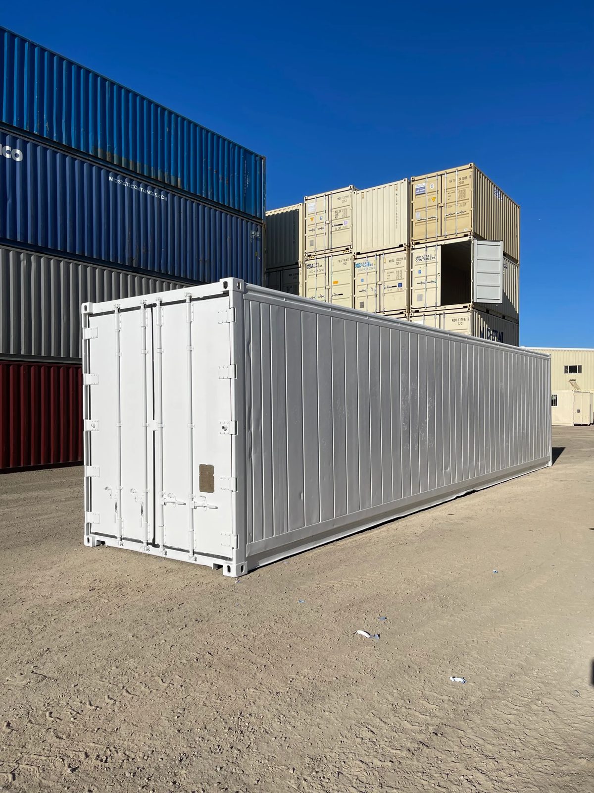 40ft Used High Cube Reefer – New 5HP Single-Phase Motor – three-quarter exterior view of white container with doors closed
