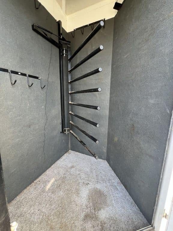 2020 Trails West Sierra 4 Horse Gooseneck – Comfort Package – Swing out saddle rack inside the front tack compartment