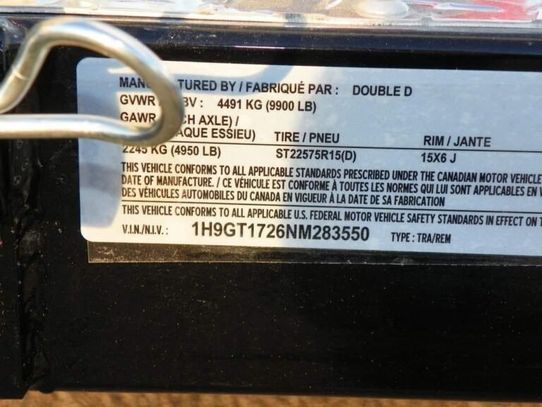 2022 Double D 2 Horse Bumper Pull – Reverse Slant – Close up of manufacturer vin plate with weight and tire specifications