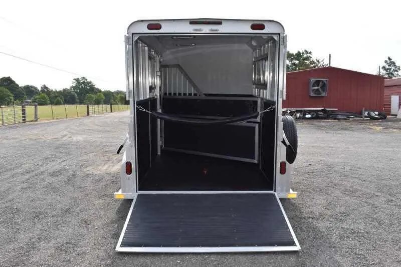 2019 Trailers USA 2 Horse Trailer – Aluminum, Dressing Room – Rear view of the trailer with the ramp down showing horse stalls