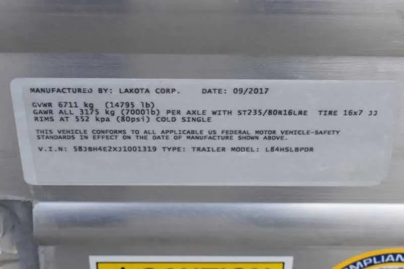2018 Lakota 4 Horse Trailer – 2 ft Short Wall – Close up of the manufacturer identification plate showing the VIN and weight ratings