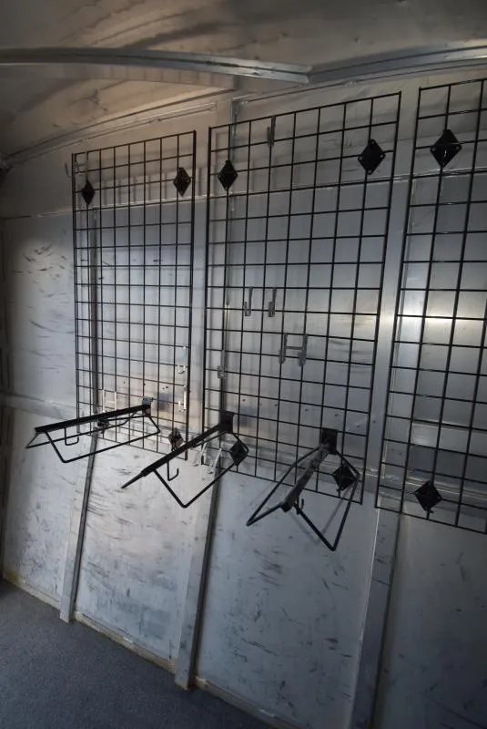 2008 C and C Trailers 4 Horse Bumper Pull – Hay Pod – Wall mounted wire grid storage panels inside the front tack room area