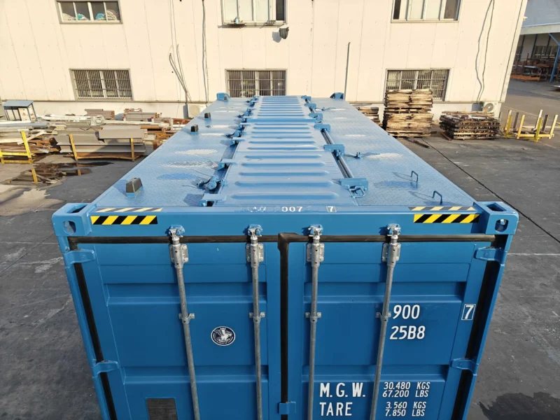 20 ft Bulk Dry Cargo Container – Blue – An elevated view of the roof area showing specialized top-loading hatches for bulk cargo
