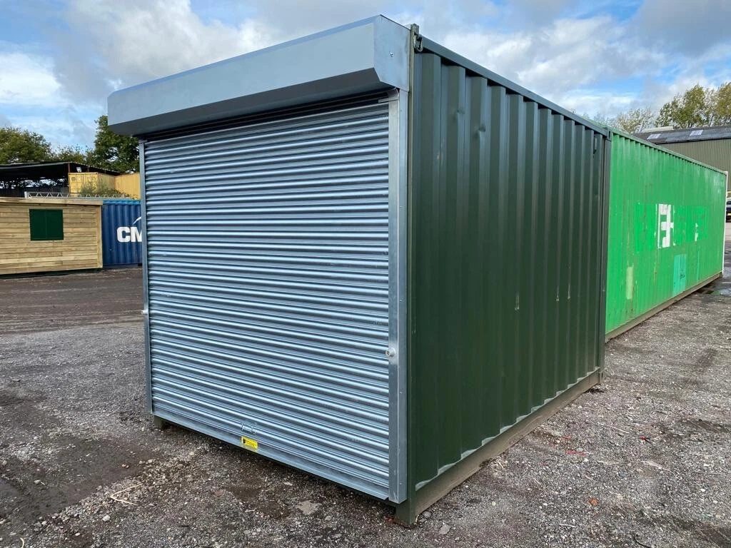 15ft Steel Shipping Container – Anti-Condensation Coating – three-quarter exterior view with closed silver roller shutter