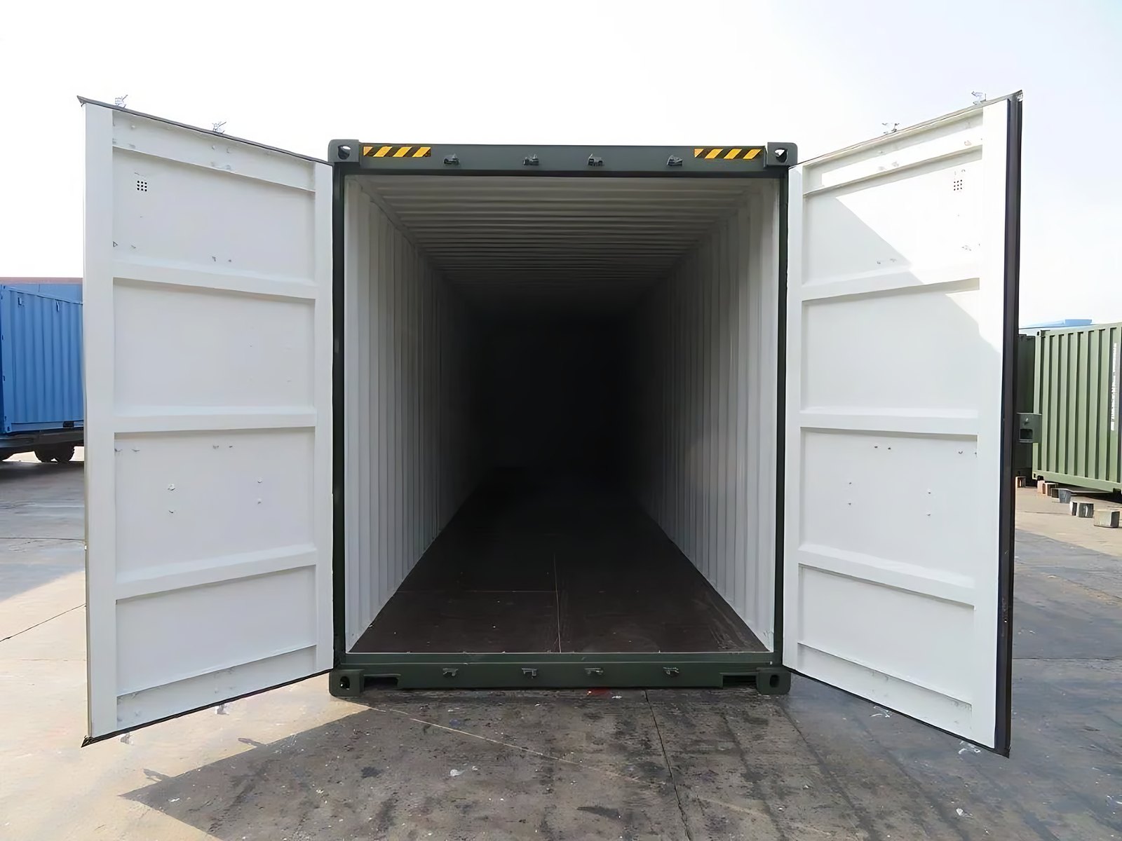 40ft One-Trip Shipping Container – Standard Height, Dry Storage – open cargo doors revealing an empty container interior