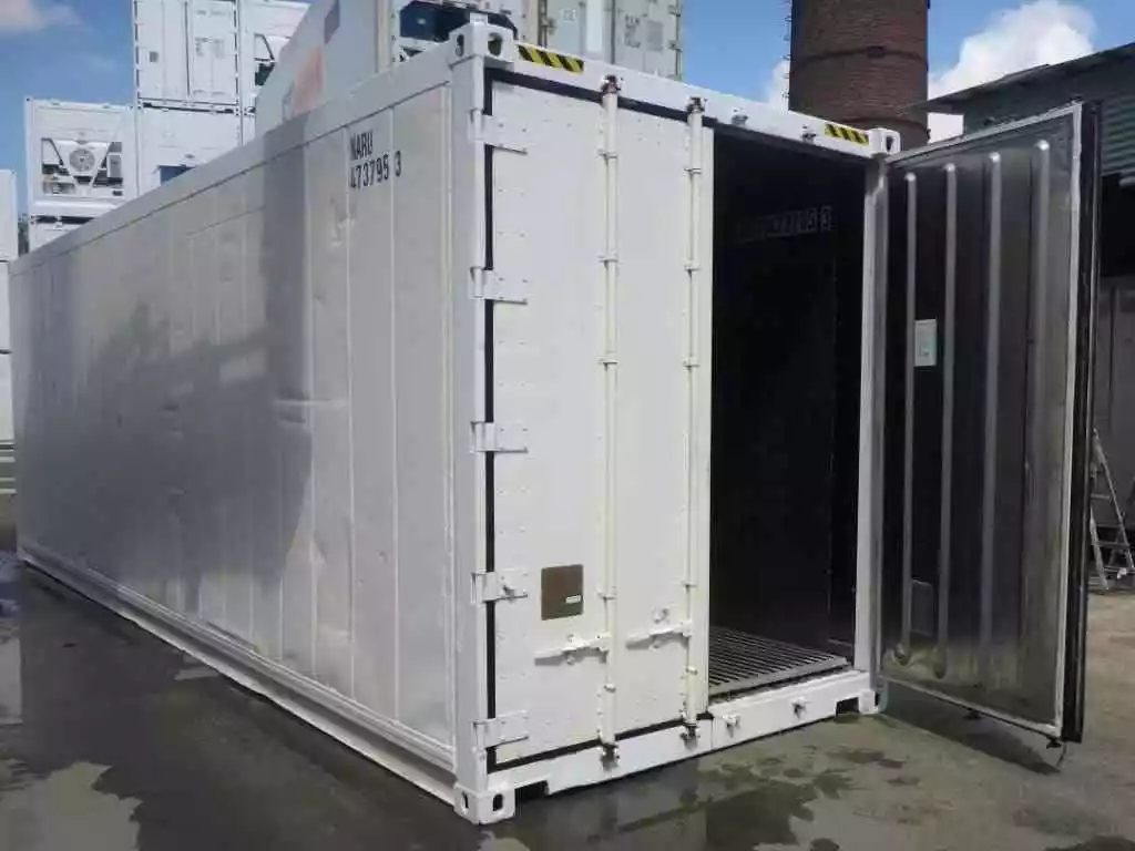 30ft Customized Reefer Container – Mobile Freezer Storage – three-quarter exterior of refrigerated container with one cargo door open
