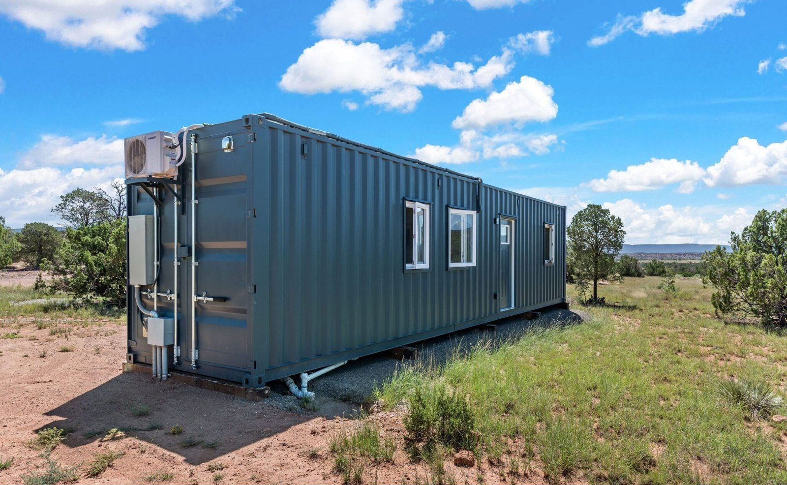 40ft + 20ft Container Home – The Luke, 1 Bed – The Luke | 1 Bedroom Shipping Container Home | 40FT + 20FT Luxury Container House — 20ft — new in new condition (2)