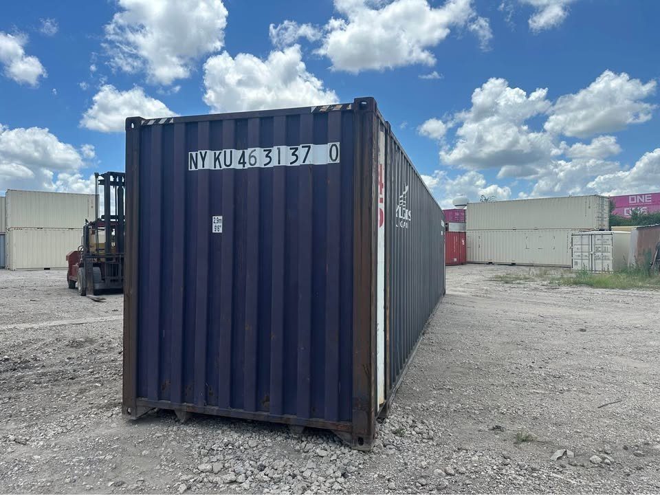 45ft High Cube Shipping Container – Extended Cargo Space – three-quarter exterior view of container with solid end facing forward