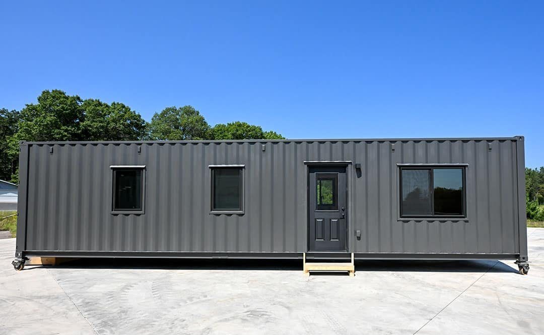 40ft Augustine Container Home – Open Plan, 1 Bath – 40FT Augustine Luxury Container Home with Kitchen, Bathroom & Garage | Ready to Ship | Free USA Delivery — 40ft — new in new condition (2)
