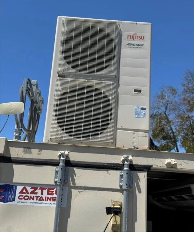 20ft Used Refrigerated Container – Modified Equipment Storage – roof mounted climate control equipment above container cargo doors
