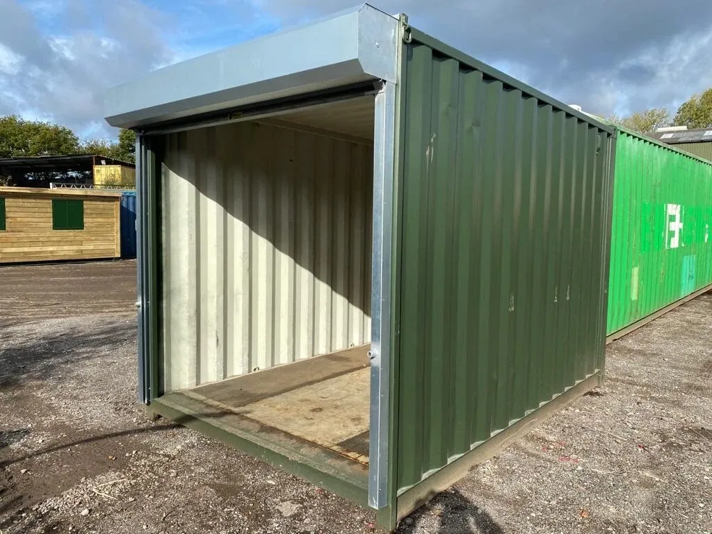 15ft Steel Shipping Container – Anti-Condensation Coating – three-quarter exterior view with open entrance and coated interior