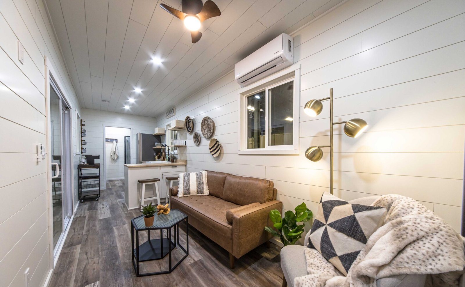 40ft Kennedy Container Home – 1 Bed, 1 Bath – 40ft Kennedy Luxury Container Home | 1 Bed 1 Bath Prefab Shipping Container House — 40ft — new in new condition (10)