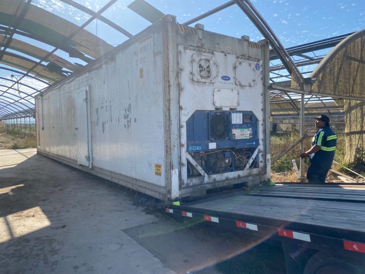 40ft Used Refrigerated Shipping Container – Custom Side Door – Weathered refrigerated container with side access doors and refrigeration equipment