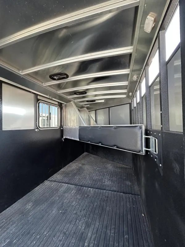2022 Logan Coach Crossfire 3 Horse Trailer – Swing-Out Saddle Rack – Full length view of the horse trailer interior and ceiling vents
