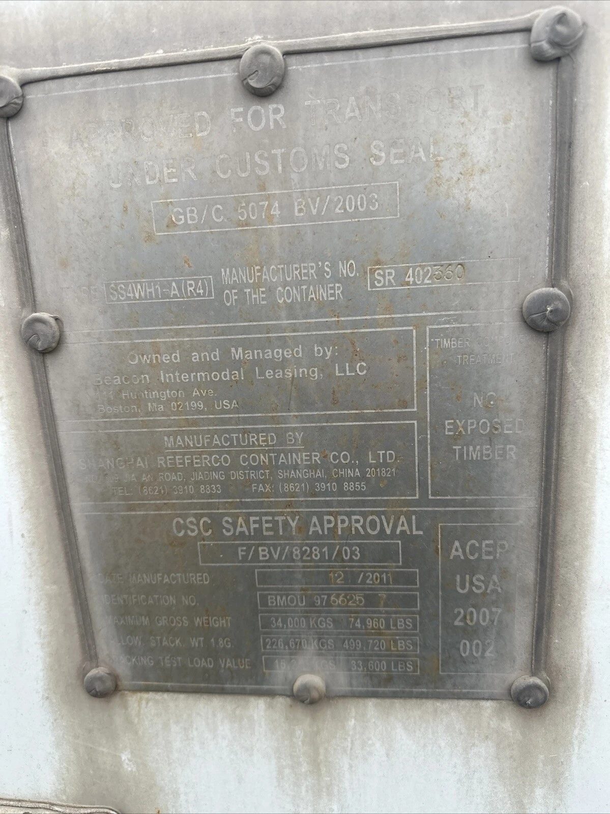 40ft Refrigerated Shipping Container – Daikin Cooling – close-up of weathered container identification and safety approval plate