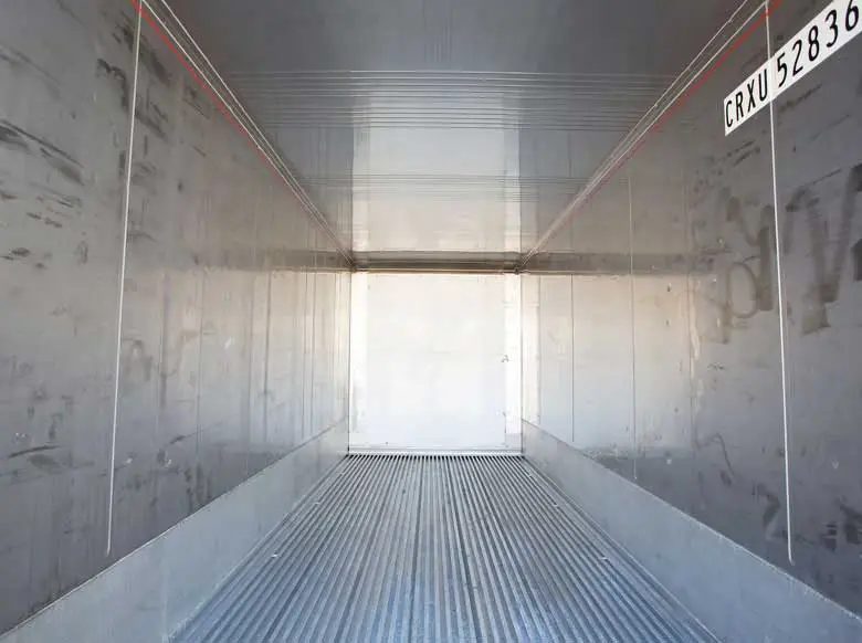 20ft High Cube Refrigerated Container – Adjustable Cold Storage – empty refrigerated container interior with ribbed metal flooring