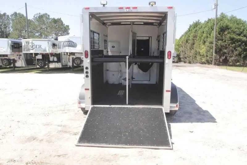 1999 Sundowner 20 ft Horse Trailer – Weekender – Rear of the trailer with the ramp down showing the stall entry