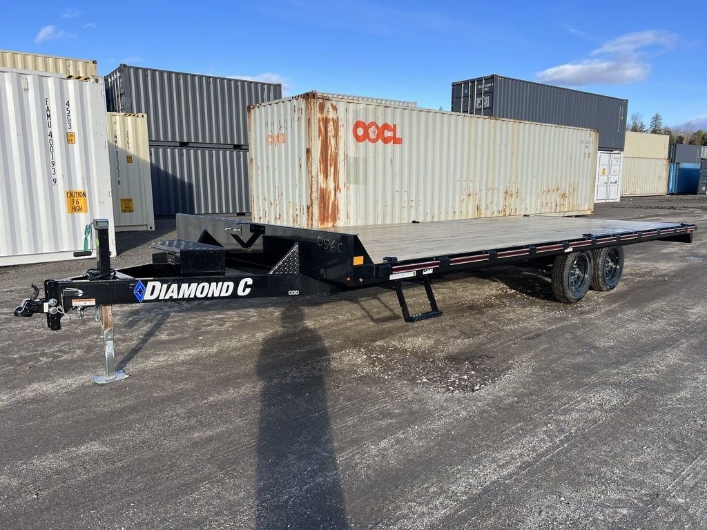2024 Diamond C 22 ft Deckover Trailer – Slide-In Ramps – Front three-quarter view of the trailer showing the hitch and side profile